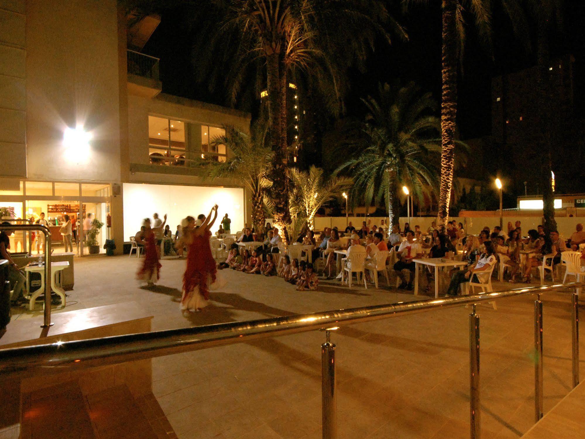 Hotel Safari Gandía Exterior foto